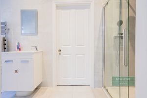 Photo 31- click for photo gallery